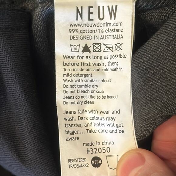 Neuw Men's Hell Skinny Jean Black Rinse Size 30x32 - Picture 12 of 13